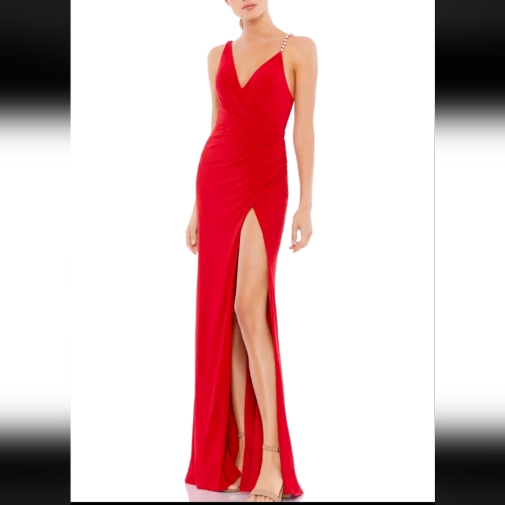 NWT Ieena for Mac Duggal Long Formal Dress with Pearl Strap V-Neck Size 8 Red